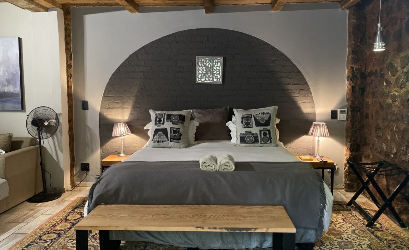 Black Horse Accommodation